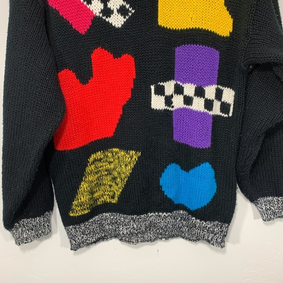 Vintage | 80’s Multi-Colored Black Knitted Sweater