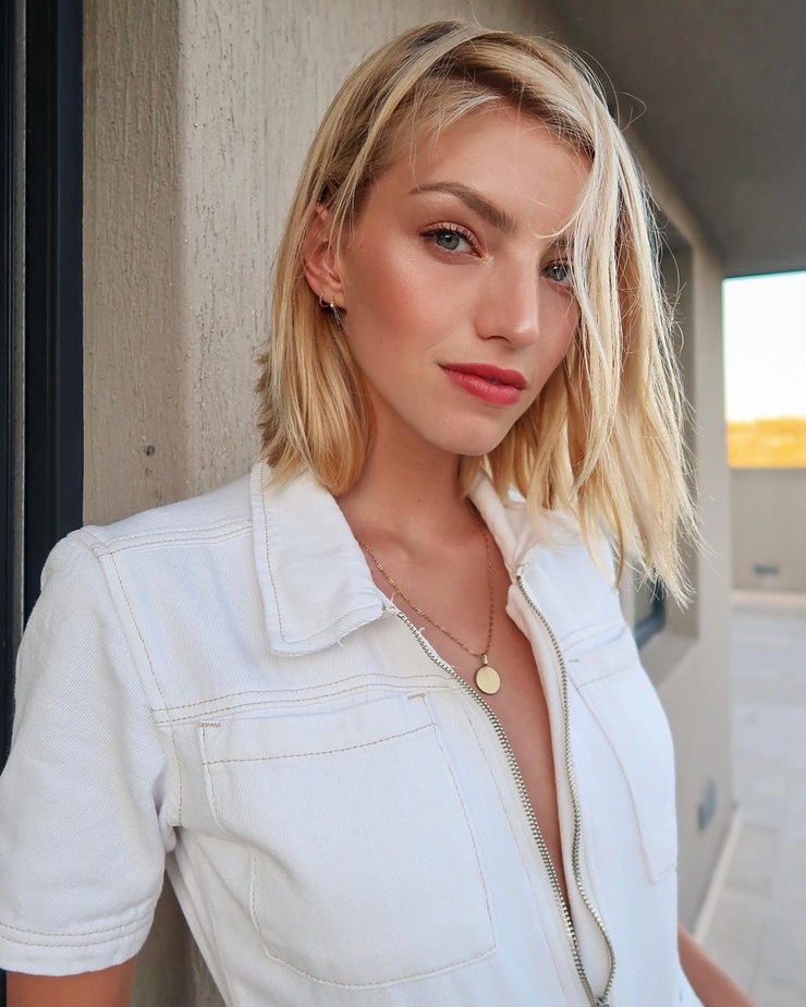Niamh Adkins Niamh Adkins