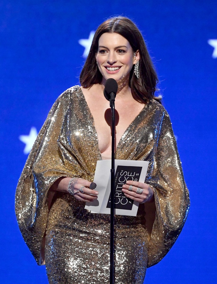 Anne Hathaway Anne Hathaway