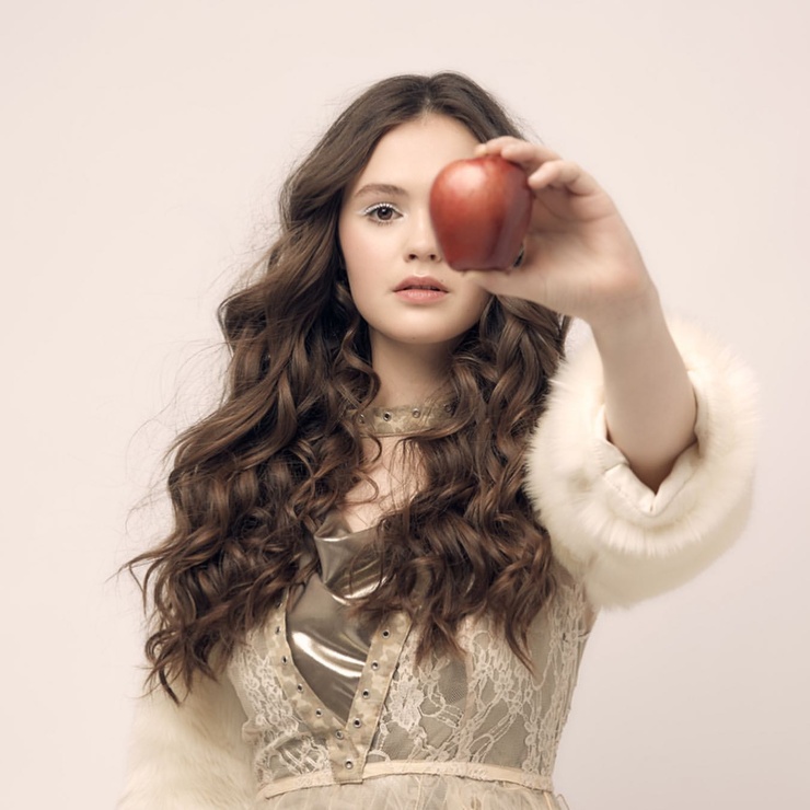 Olivia Sanabia Olivia Sanabia