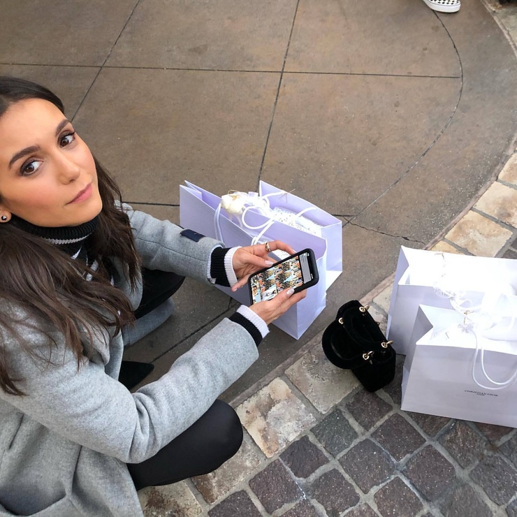 Nina Dobrev Nina Dobrev