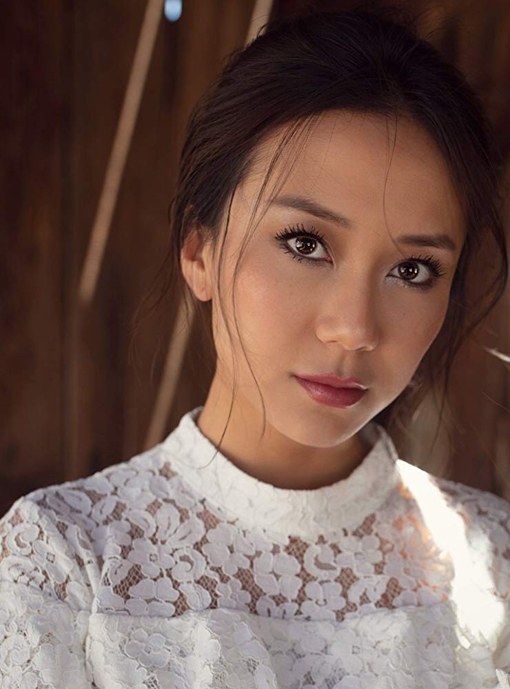 Angela Zhou image