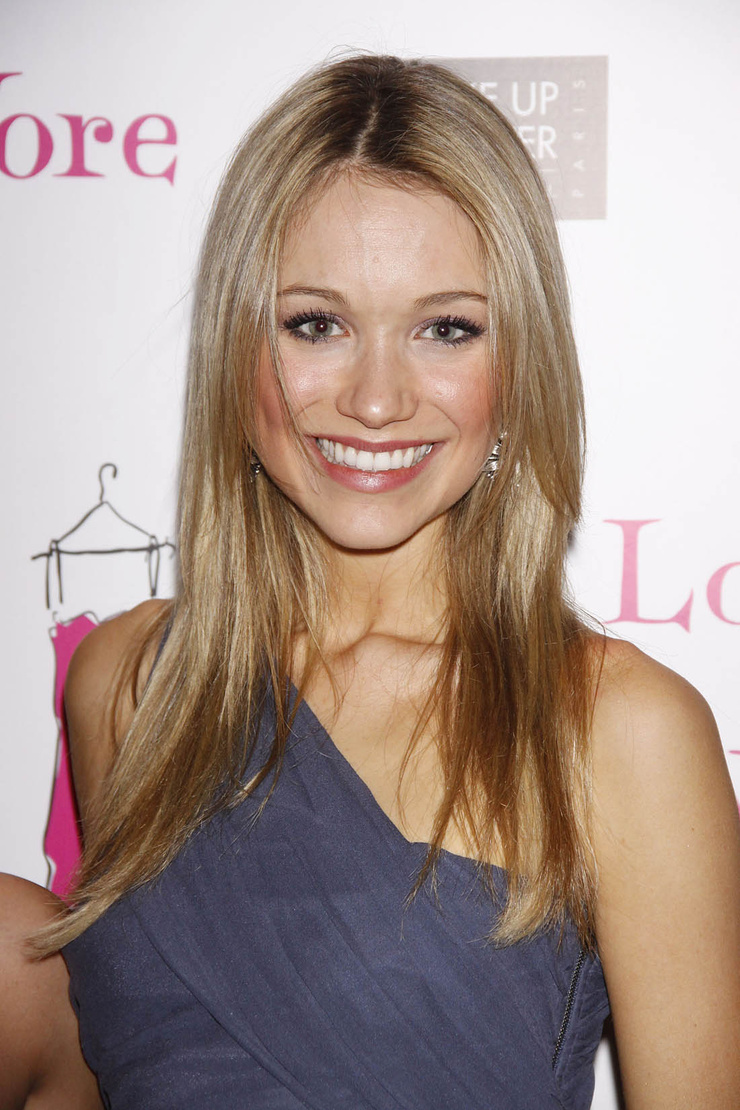 Katrina Bowden Katrina Bowden