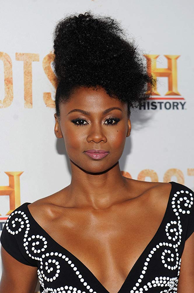 Emayatzy Corinealdi