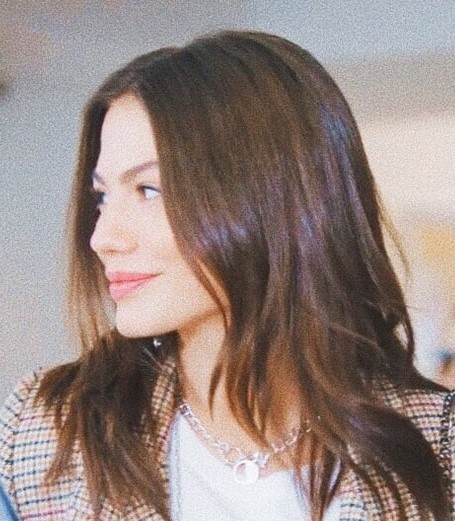 Demet Özdemir Demet Özdemir