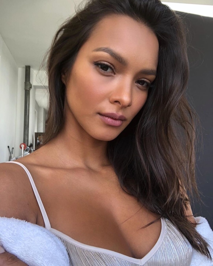 Lais Ribeiro Lais Ribeiro