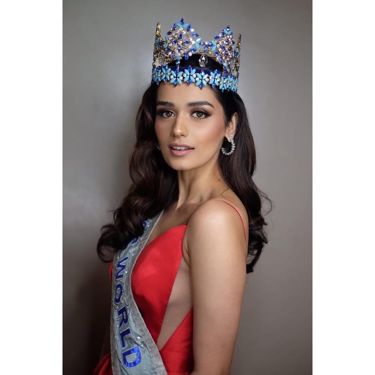 Manushi Chhillar Manushi Chhillar