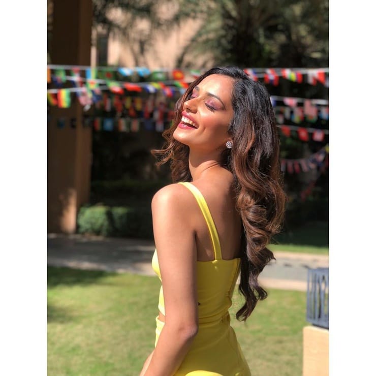 Manushi Chhillar