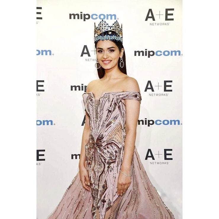 Manushi Chhillar Manushi Chhillar