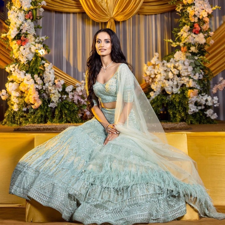 Manushi Chhillar