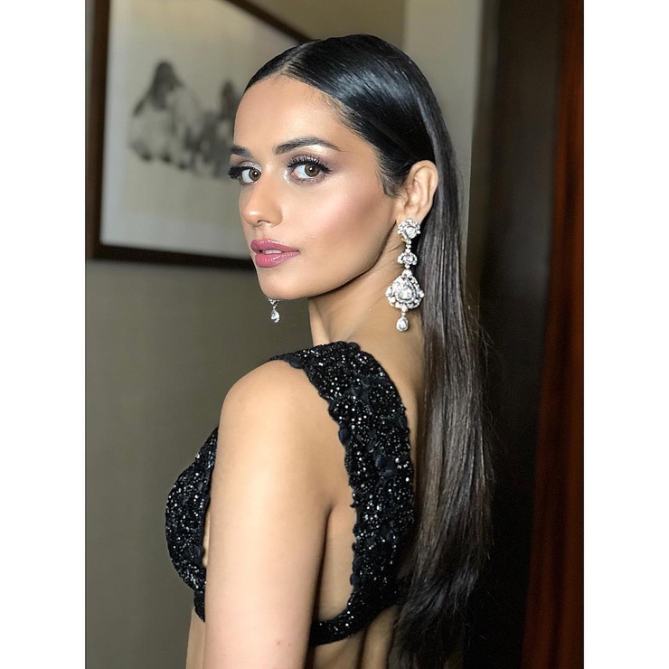 Manushi Chhillar