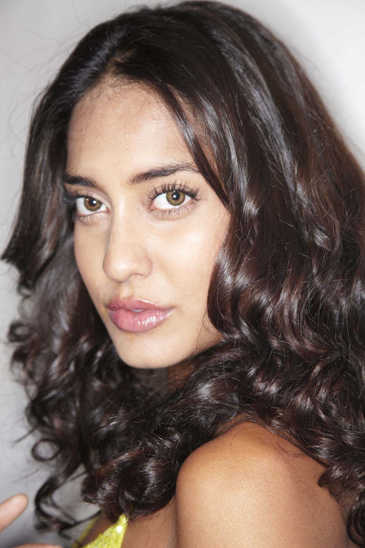 Lisa Haydon Lisa Haydon