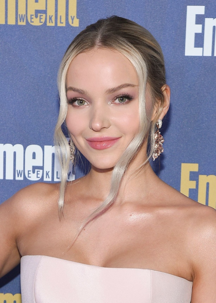 Dove Cameron