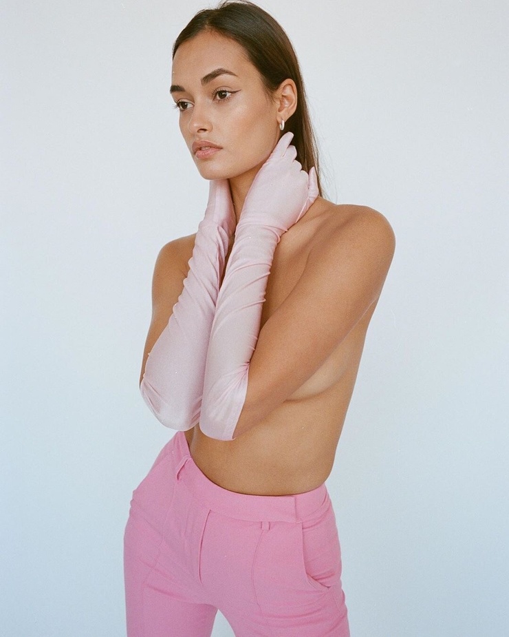 Gizele Oliveira Gizele Oliveira