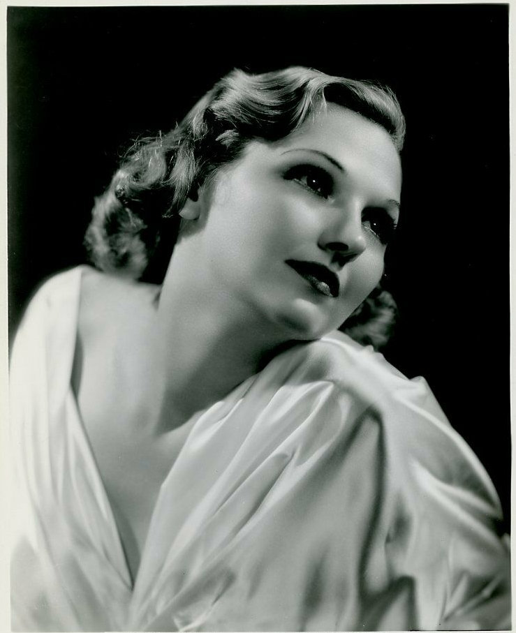 Astrid Allwyn Astrid Allwyn
