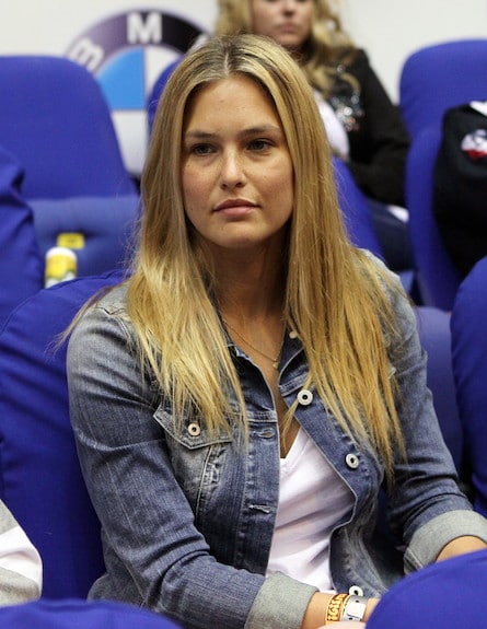 Next photo of Bar Refaeli