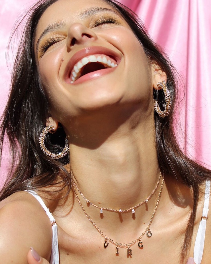 Bruna Lirio Bruna Lirio