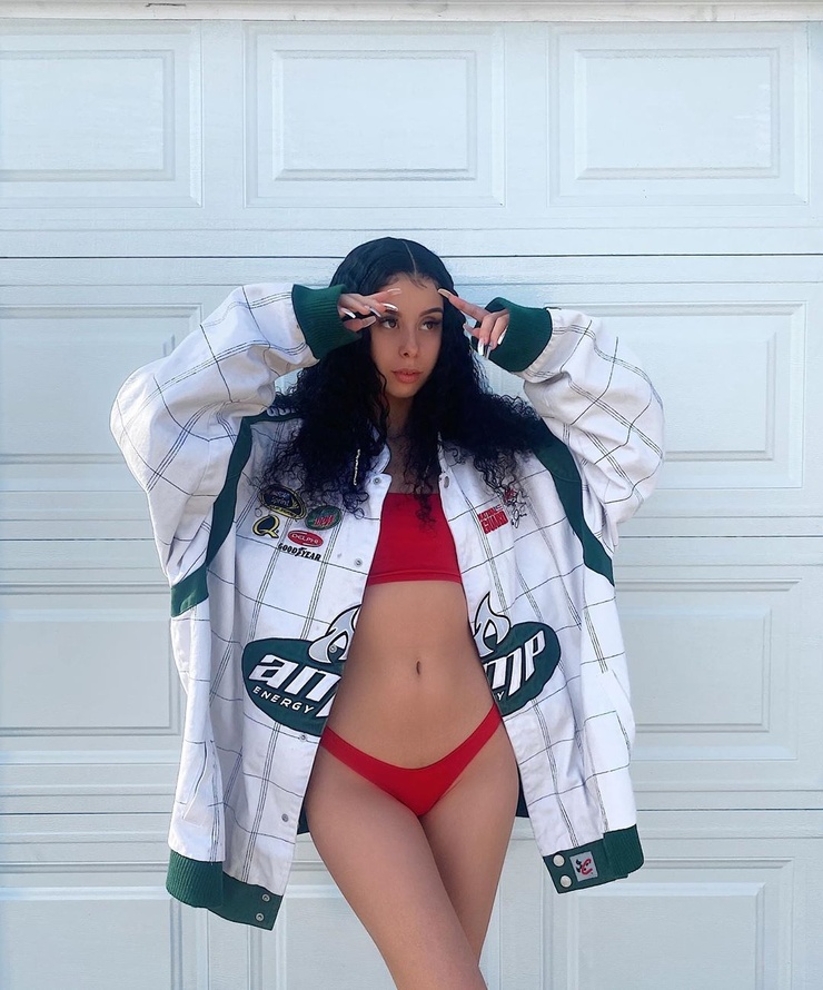 Picture of Ariana Renee