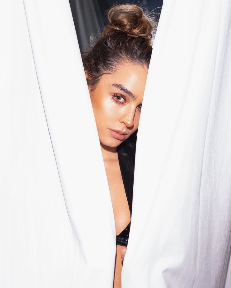 Sommer Ray
