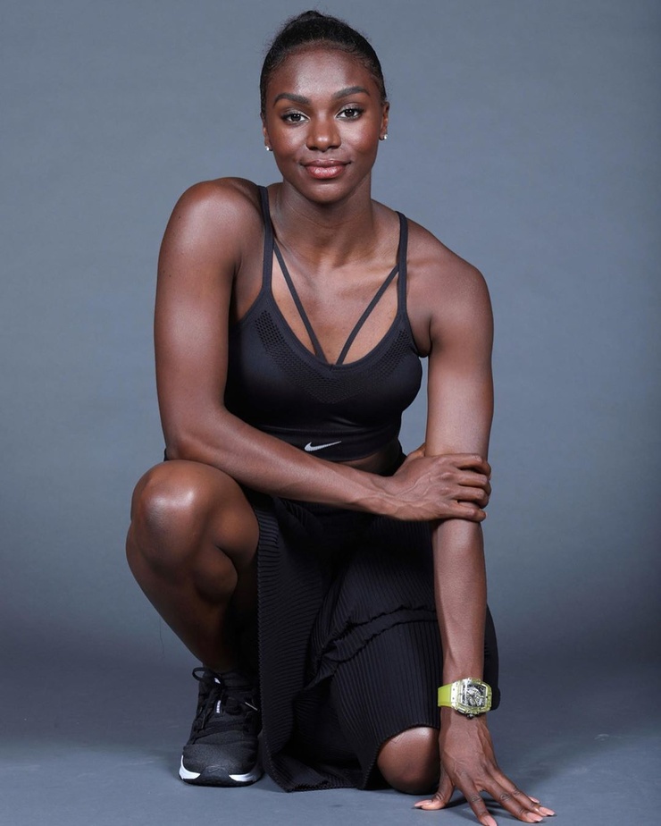 Dina Asher-Smith Dina Asher-Smith