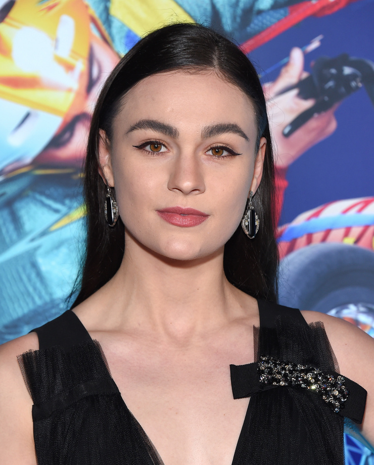 Sophie Skelton Sophie Skelton