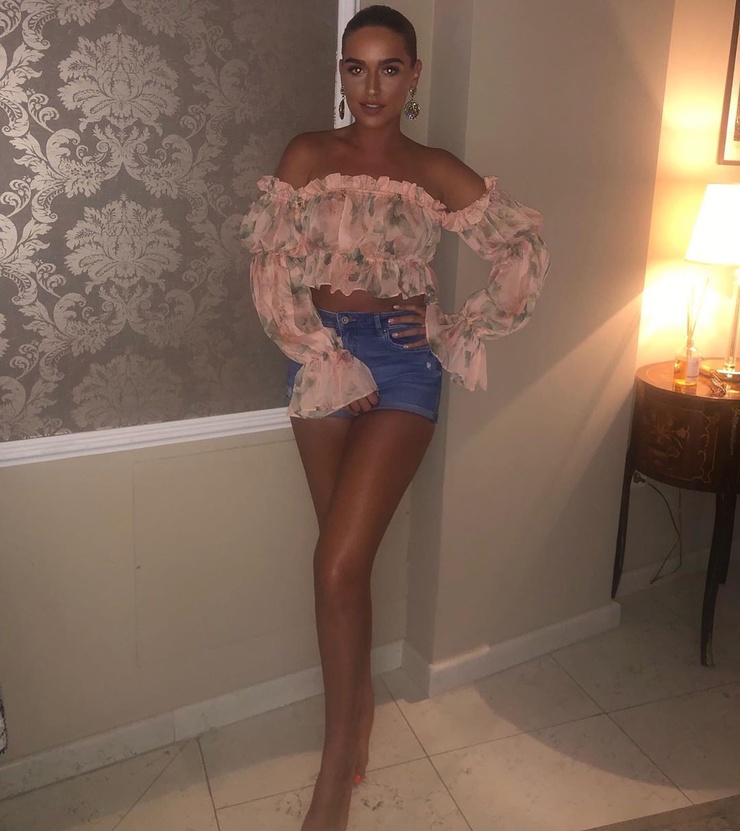 Chloe Ross