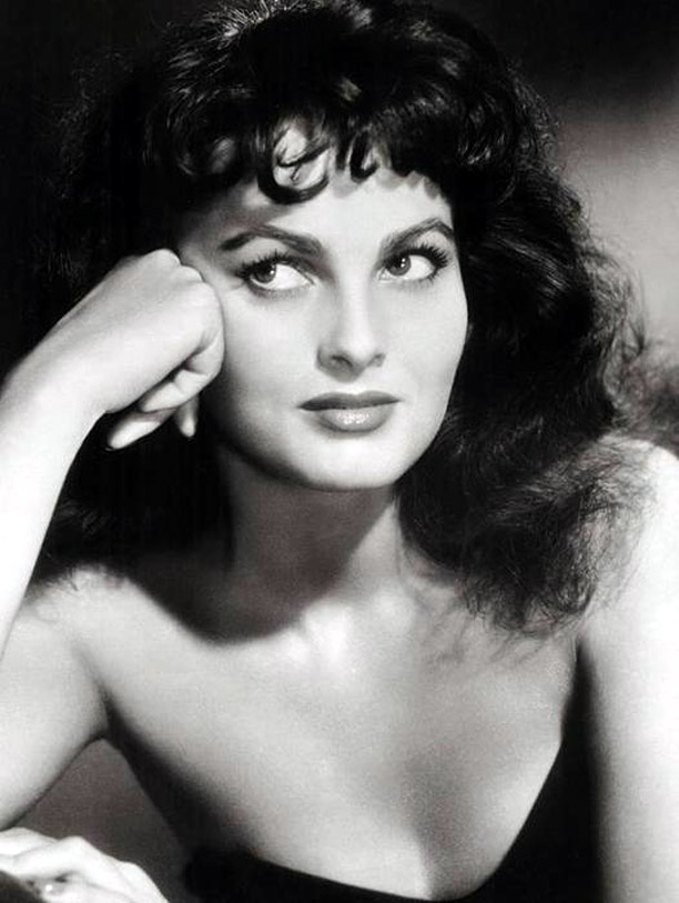 Ursula Thiess