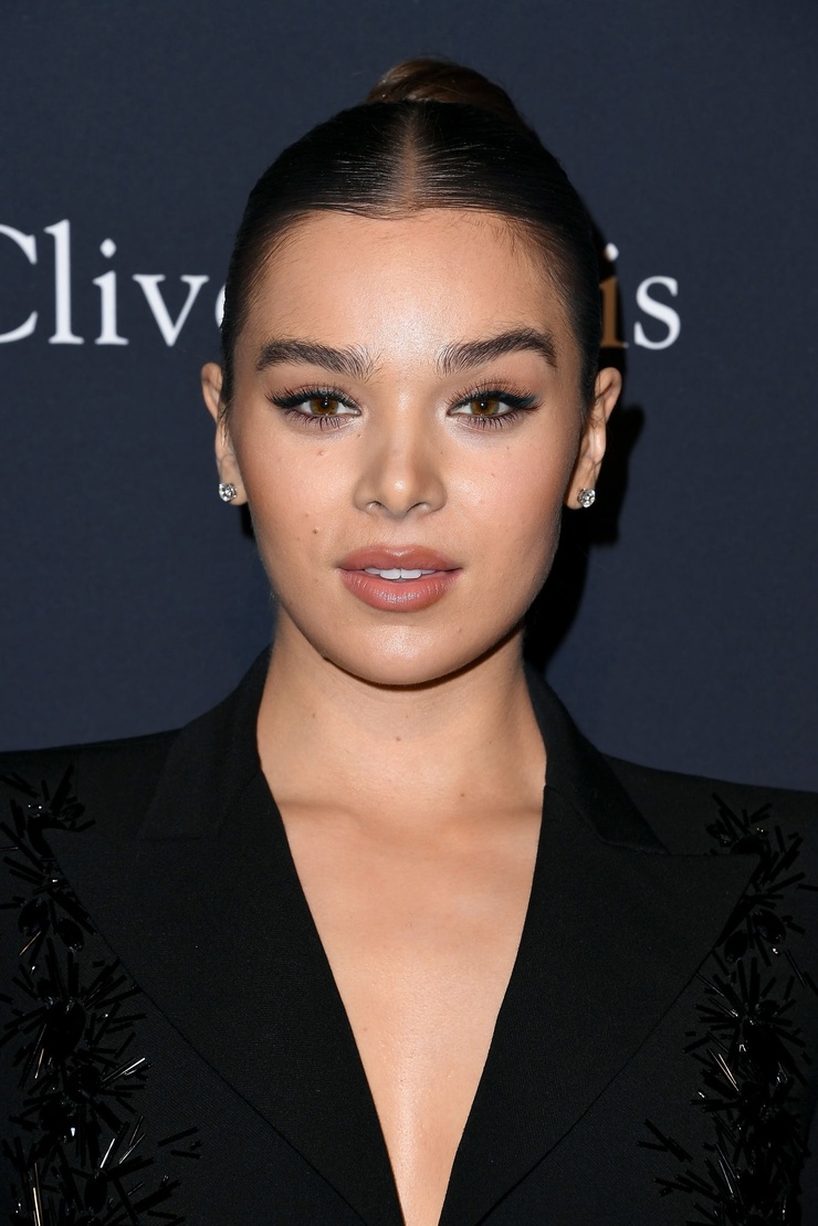 Hailee Steinfeld