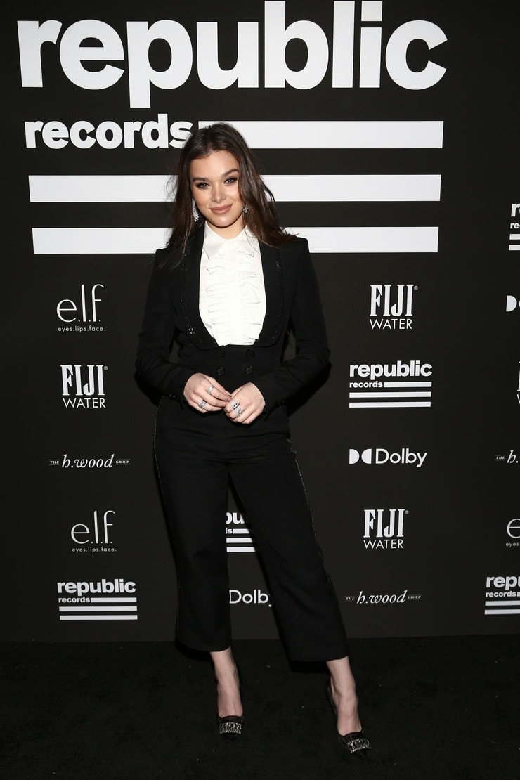 Hailee Steinfeld