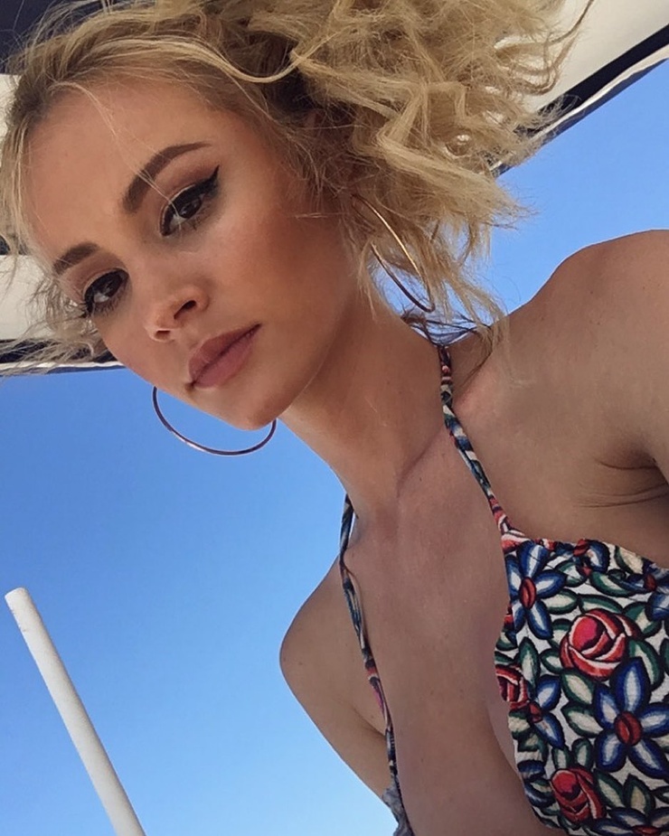 Bryana Holly Bryana Holly