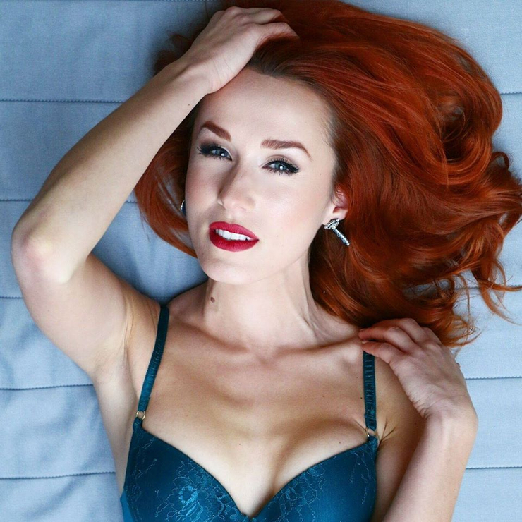 Lenka Vacvalová