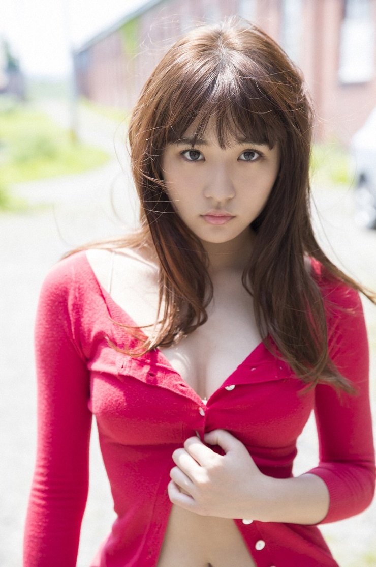 Nana Asakawa
