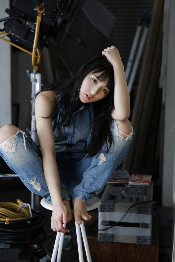 Nana Asakawa