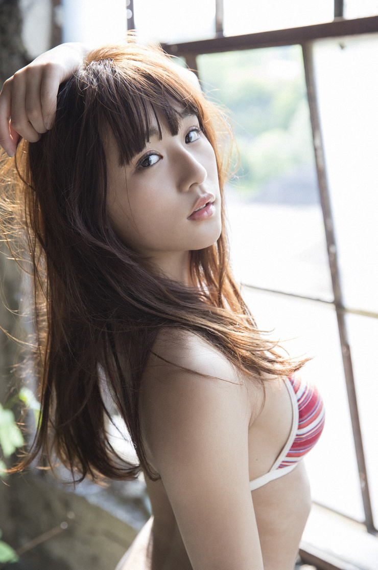 Nana Asakawa