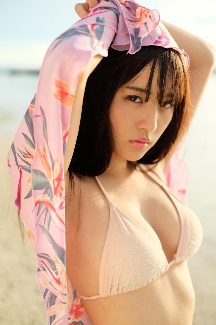Nana Asakawa