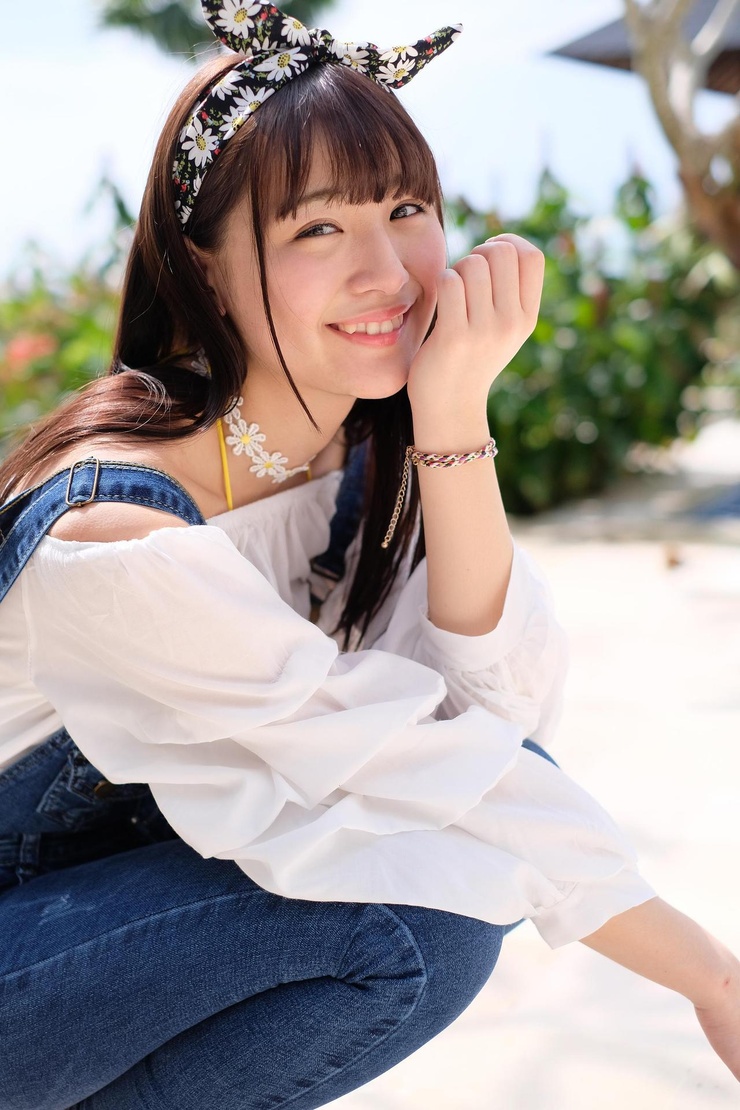 Nana Asakawa