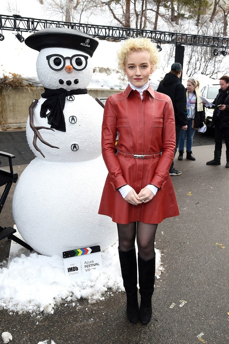 Julia Garner