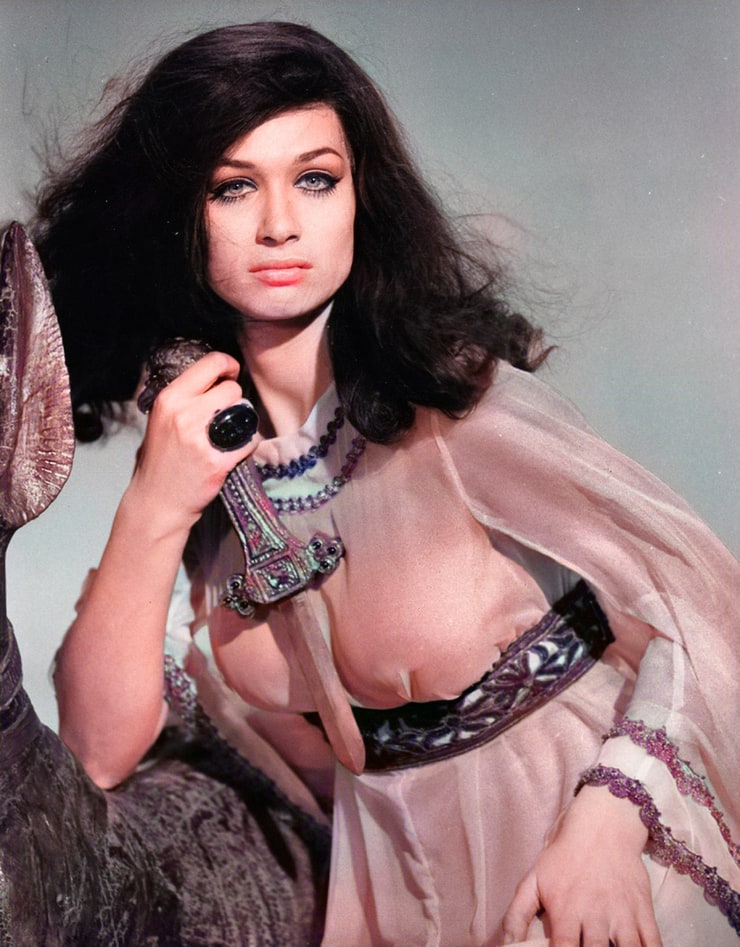 Valerie Leon