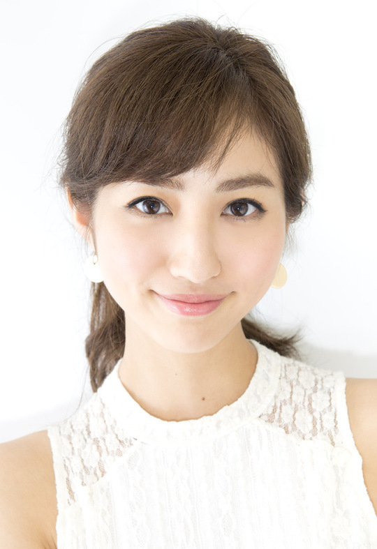 Akane Hotta Akane Hotta