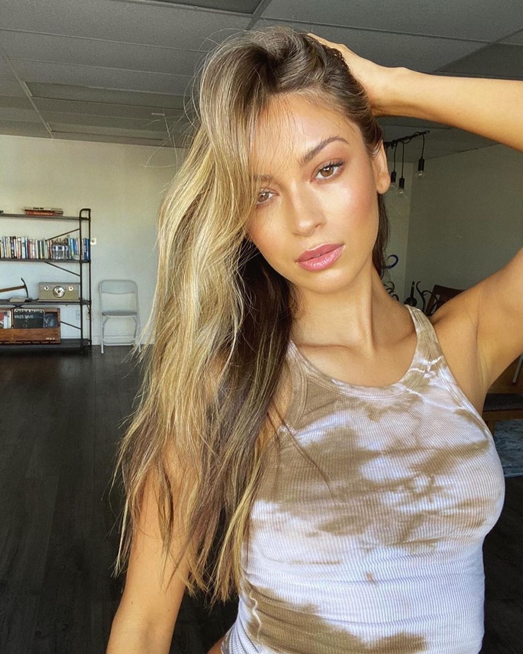 Cassie Amato Cassie Amato