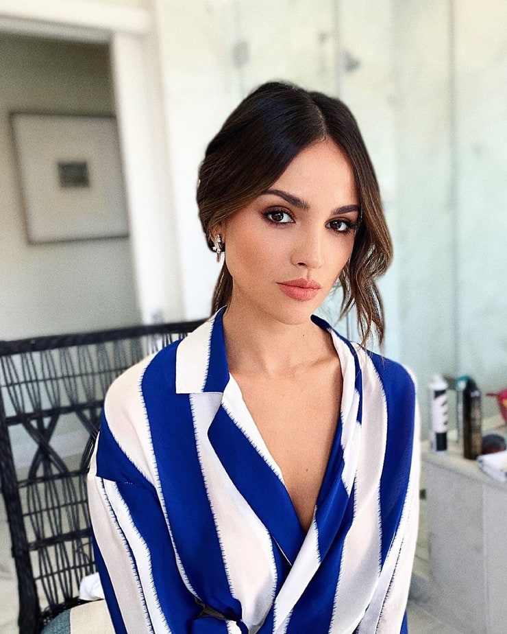 Eiza Gonzalez Full