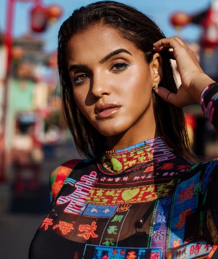 Júlia Muniz Júlia Muniz