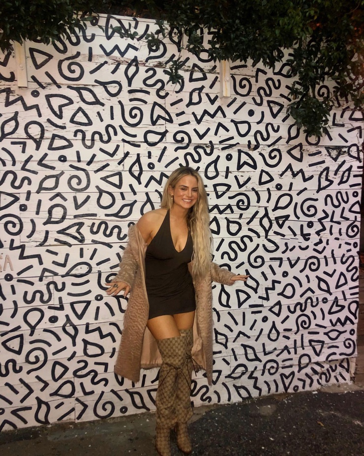 Joanna 'JoJo' Levesque