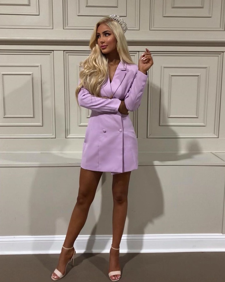 Katerina Rozmajzl Katerina Rozmajzl