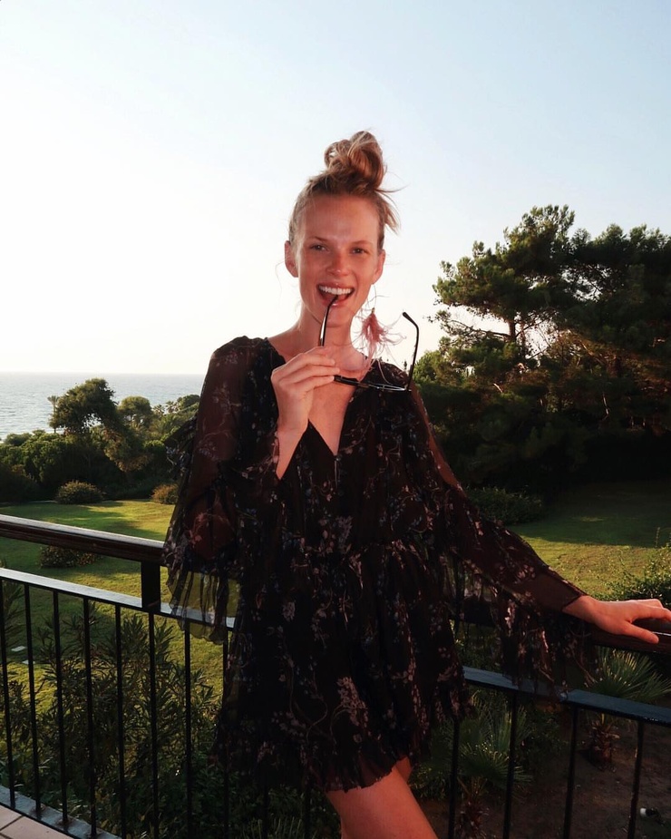 Anne Vyalitsyna