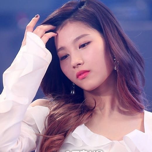 Minatozaki Sana