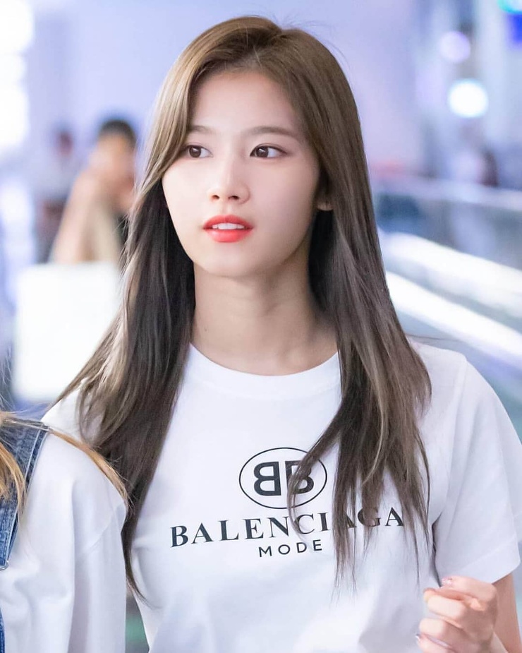 Picture of Minatozaki Sana