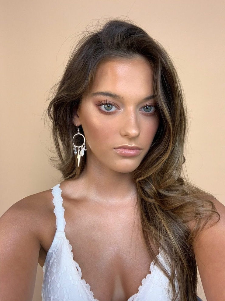 taya brooks