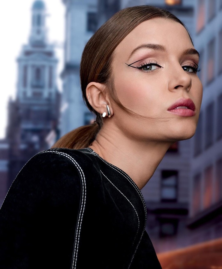 Josephine Skriver Josephine Skriver