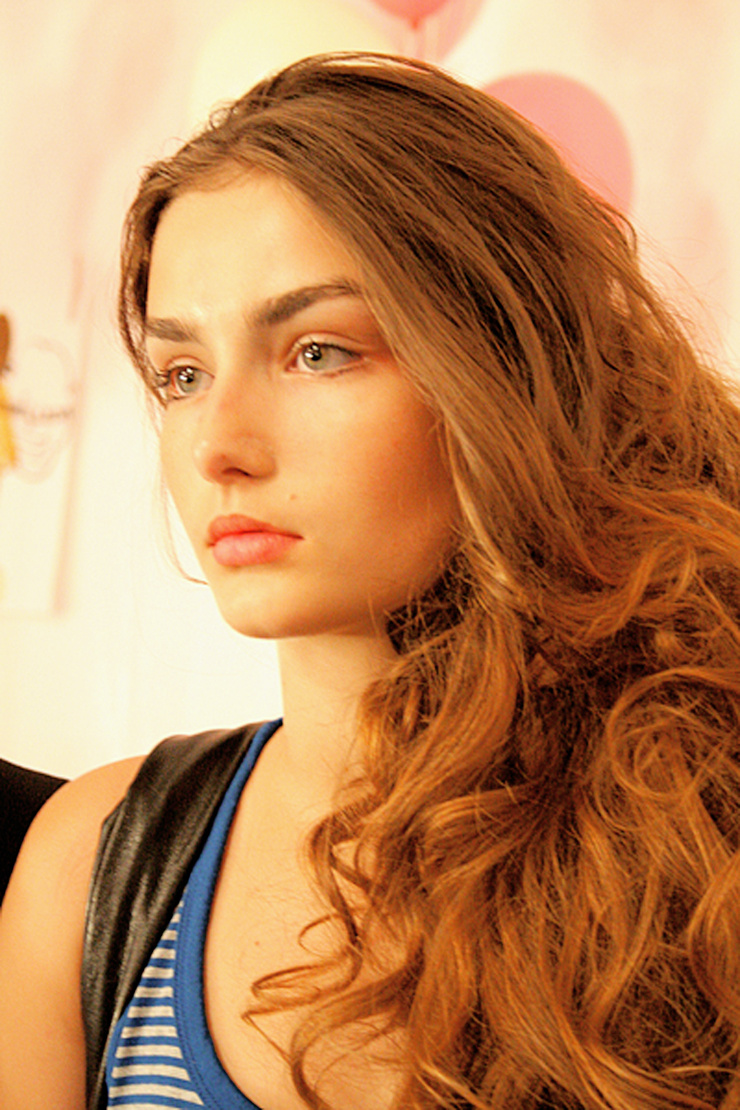 Andreea Diaconu Andreea Diaconu